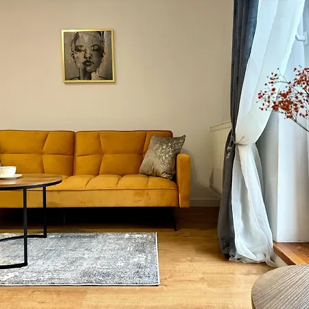 Na Zagrodowej Apartment *